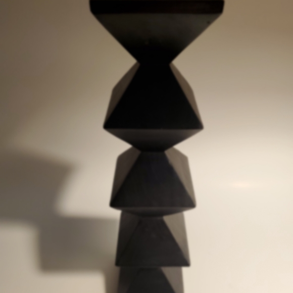 Black Geometric Candle Holder - Picture 2 of 2